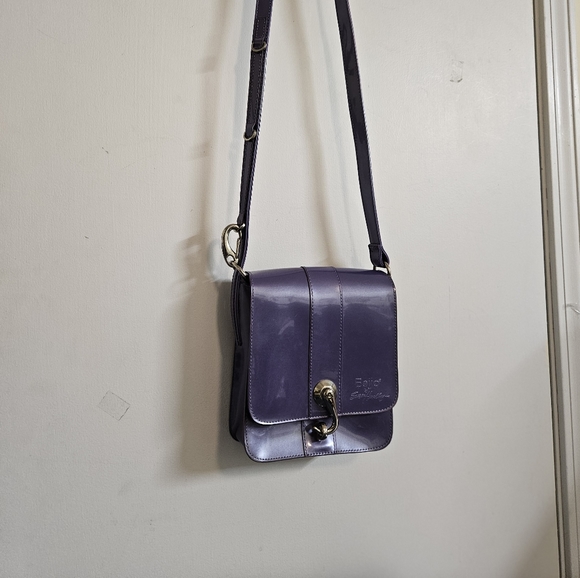 Beijo by Susan Handley Crossbody Bag Purse Purple Patent - Picture 2 of 15